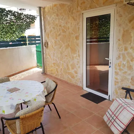 Lili M&m Appartement Sukošan